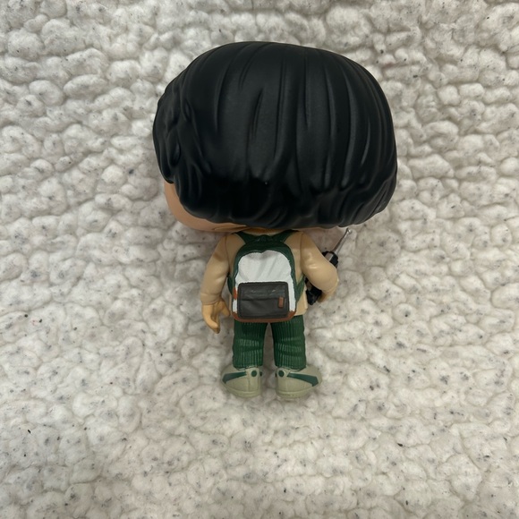 Funko POP! #423 Stranger Things Mike with Walkie Talkie - Picture 8 of 9
